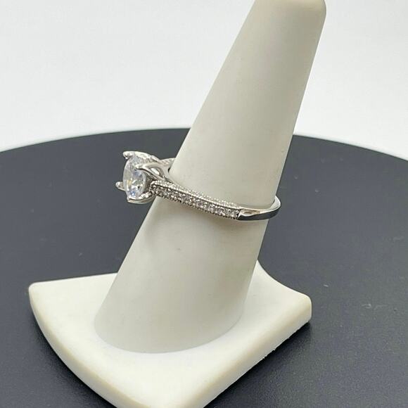 925 Sterling Silver Cathedral Solitaire Ring 7mm Round CZ Pavé Accents Size 8 - Picture 2 of 15
